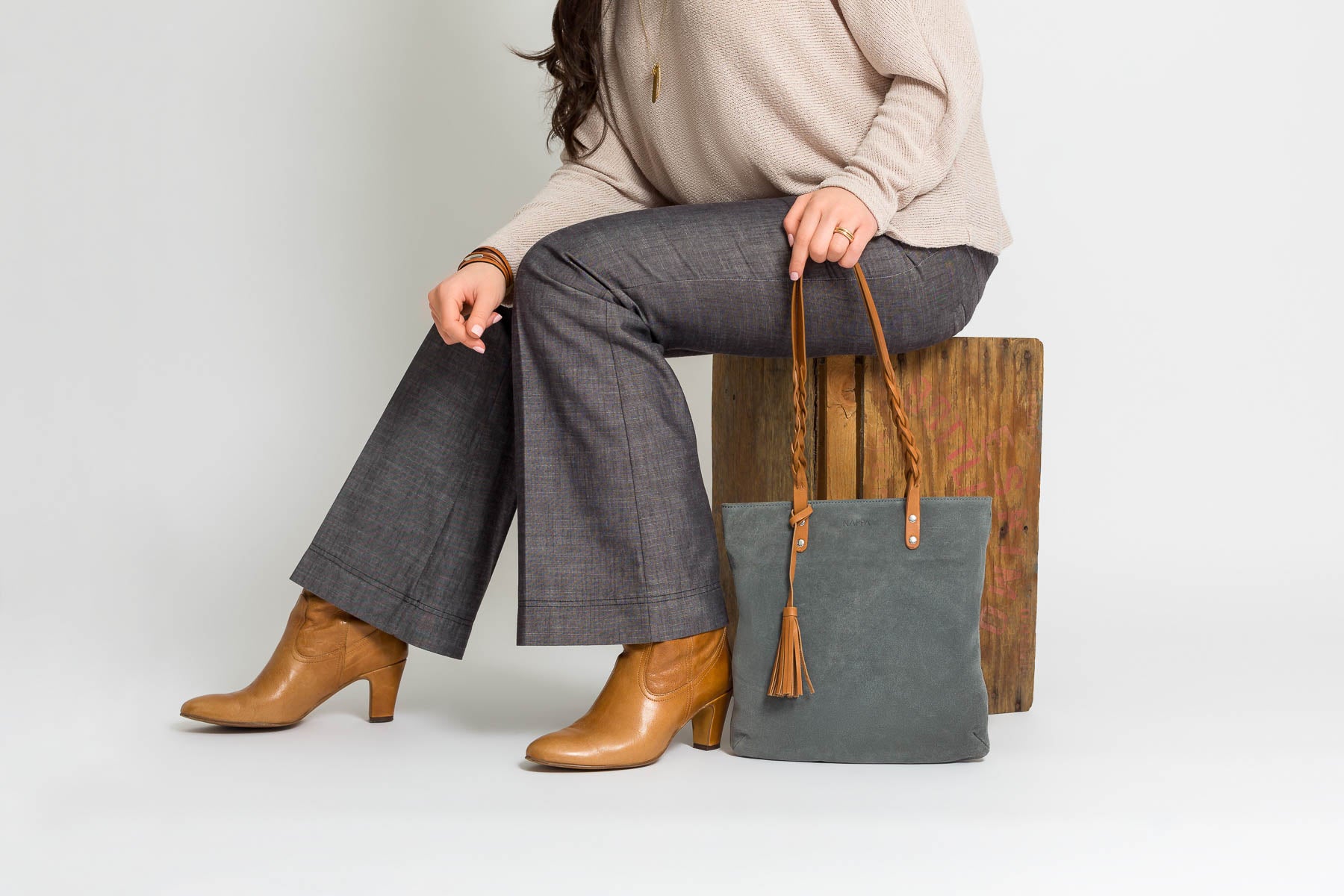 Stylish Sling Bags | Buy Leather Sling Bags | Sling Bags – Nappa Dori